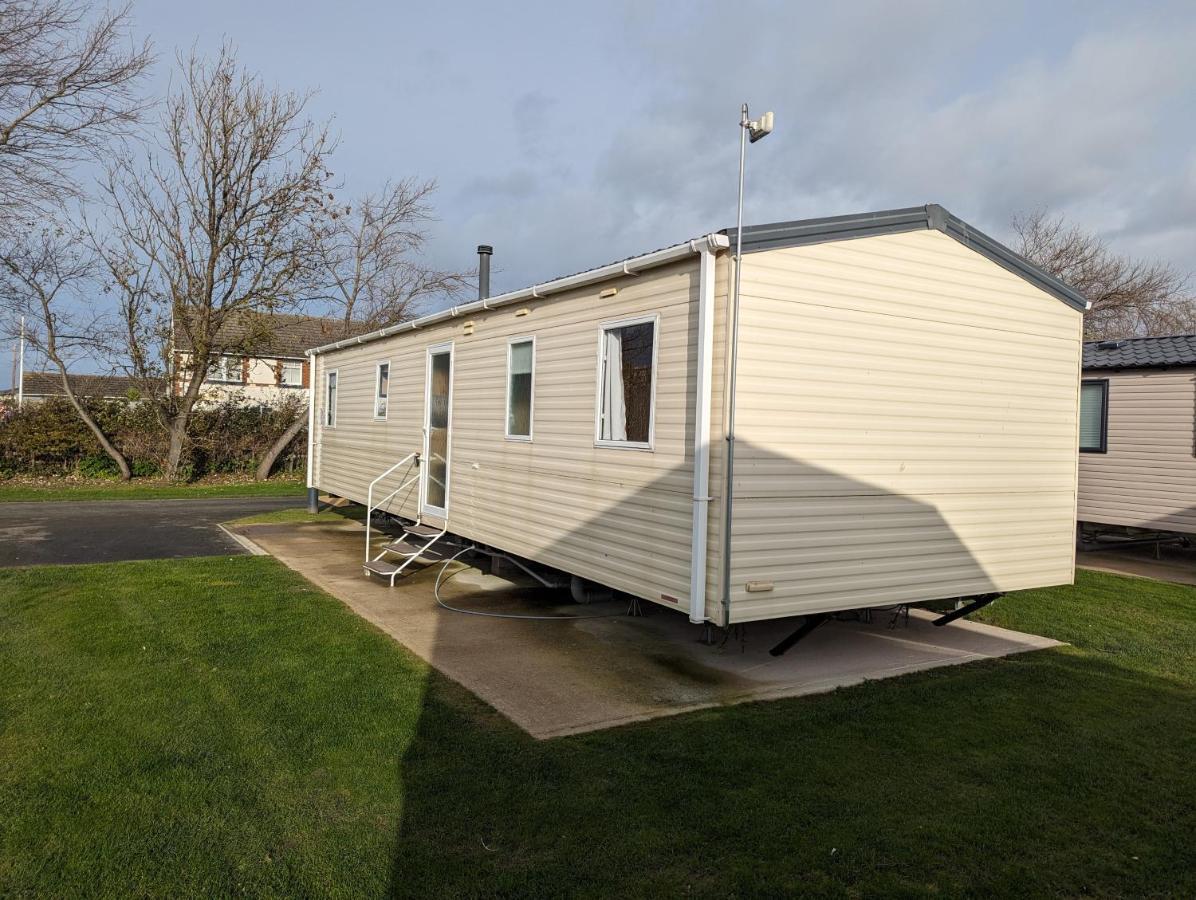 A&j Caravan 14 Campsite *